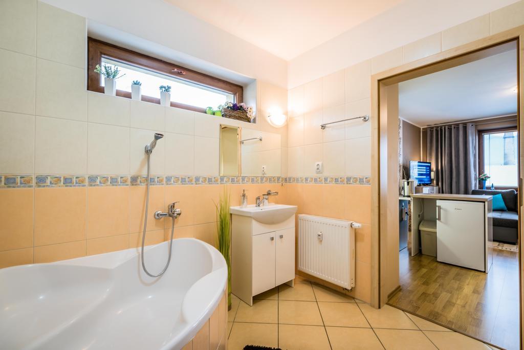 Apartman Elegance Liptovský Mikuláš Dış mekan fotoğraf